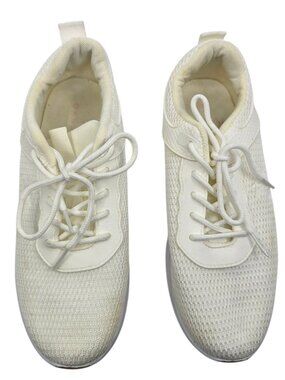 Danskin Women's White Honor Knit Shoes Sneakers w. White Laces Size 7.5